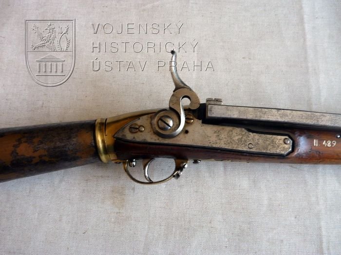 VHU_Rakouska-vetrovka-vzor-1779-2compr.jpg