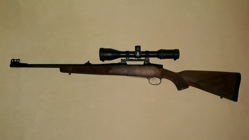 CZ557_001.jpg